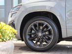Skoda Karoq 1.5 TSI 150 pk DSG Sportline Business | Trekhaak, Auto's, Skoda, Stof, 4 cilinders, 150 pk, 1317 kg