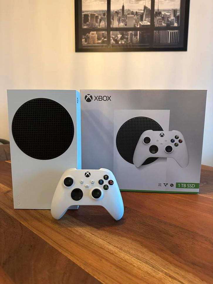 Xbox Series S 1TB, garantie t/m 03-08-2027, Spelcomputers en Games, Spelcomputers | Xbox Series X en S, Zo goed als nieuw, Xbox Series S