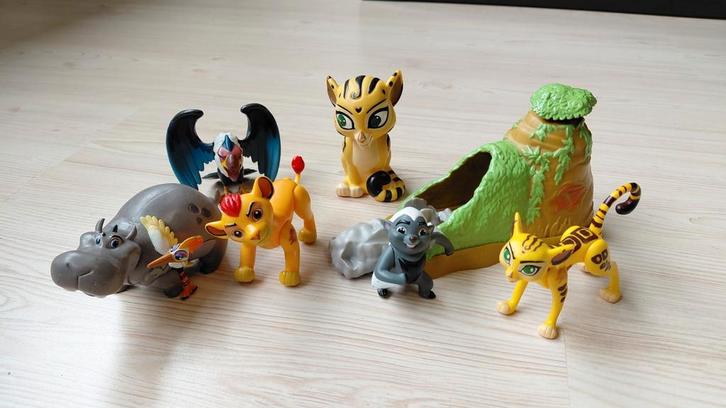Disney lion king poppetjes speelset, Verzamelen, Poppetjes en Figuurtjes, Zo goed als nieuw, Ophalen of Verzenden