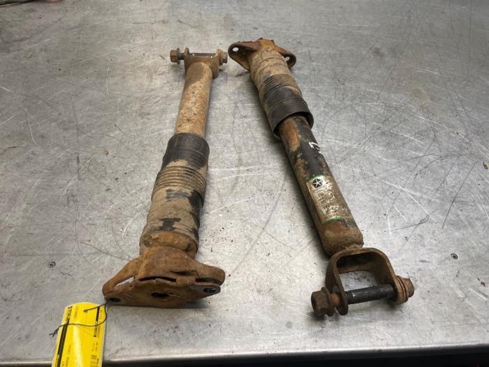 Schokdemper set van een Jeep Grand Cherokee, Auto-onderdelen, Ophanging en Onderstel, Jeep, Gebruikt, 3 maanden garantie, Ophalen of Verzenden