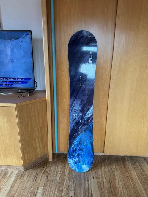 Libtech attack banana HP C2, Sport en Fitness, Snowboarden, Zo goed als nieuw, Board, Ophalen