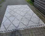 Hoogpolig vloerkleed 290x200, Huis en Inrichting, Stoffering | Tapijten en Kleden, Ophalen, Gebruikt, Crème, 200 cm of meer