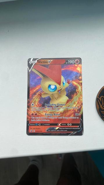 Victini V met munt 2021 beschikbaar voor biedingen