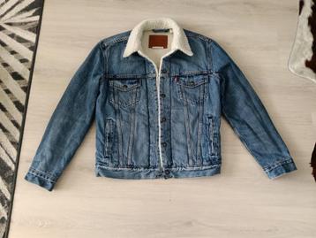 Levi's sherpa trucker jacket type 3 , zgan. Maat S beschikbaar voor biedingen