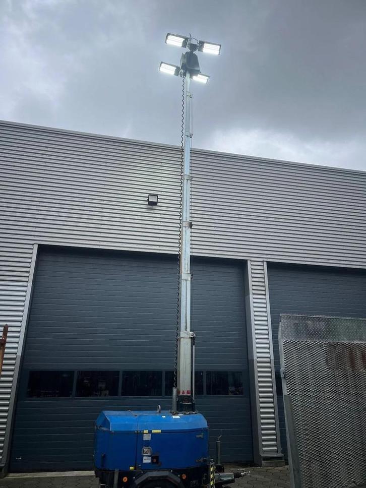 Trimble Mobile lichtmast led (bj 2012), Doe-het-zelf en Verbouw, Bouwverlichting, Gebruikt, Overige typen