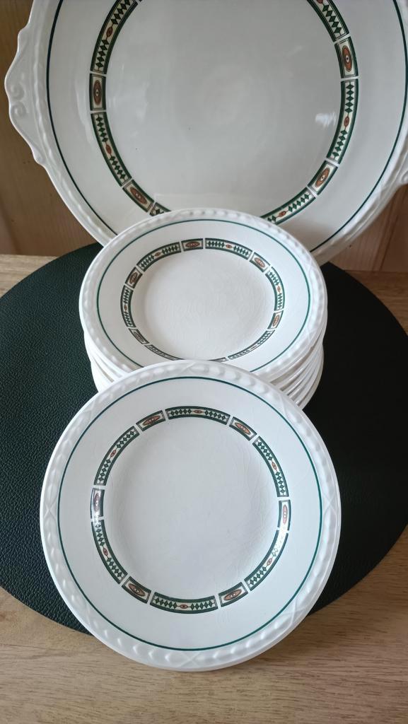 Gebaksset Recamier crème met groen, oranje, gele wieber rand, Huis en Inrichting, Keuken | Servies, Gebruikt, Bord(en), Overige stijlen