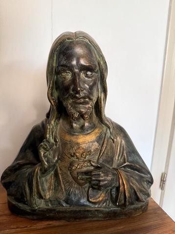 Heilig hart beeld van J. Dommisse genummerd beschikbaar voor biedingen