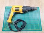 Boormachine met klopstand DEWALT DW505-QS., Doe-het-zelf en Verbouw, Gereedschap | Boormachines, Ophalen of Verzenden, Gebruikt