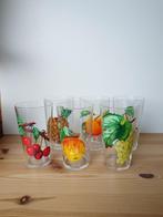 vintage retro glazen met fruitprint set van 6 reims france, Ophalen of Verzenden, Zo goed als nieuw, Frisdrankglas