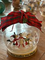 Disney glazen kerst ornament Minnie en Katrien, Ophalen of Verzenden, Mickey Mouse, Zo goed als nieuw, Beeldje of Figuurtje