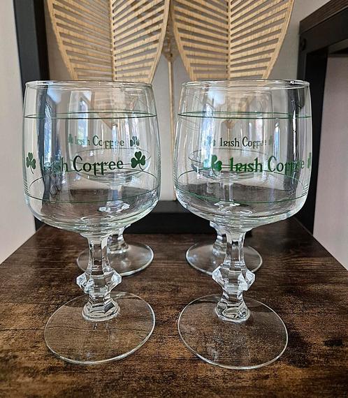 4 Irish coffee glazen klavertje 3, Verzamelen, Glas en Borrelglaasjes, Zo goed als nieuw, Overige typen, Ophalen of Verzenden