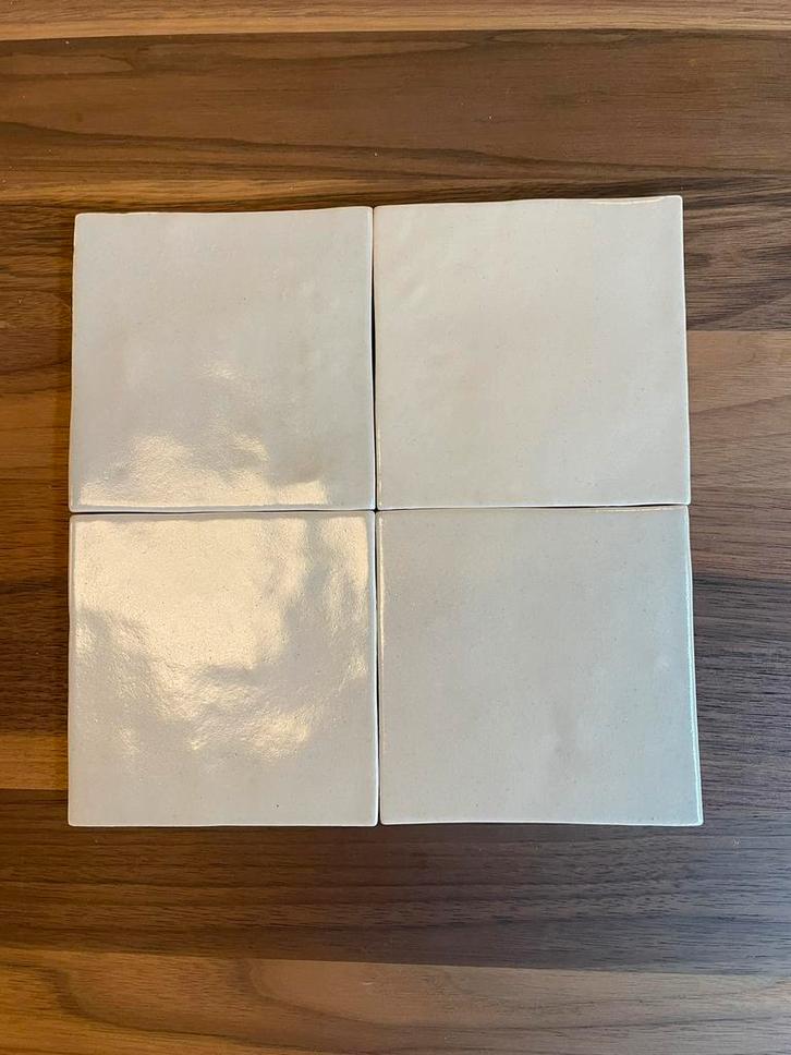 Beige tegel 10x10 cm - zellige stijl, Doe-het-zelf en Verbouw, Tegels, Nieuw, Wandtegels, Keramiek, Minder dan 20 cm, Minder dan 20 cm