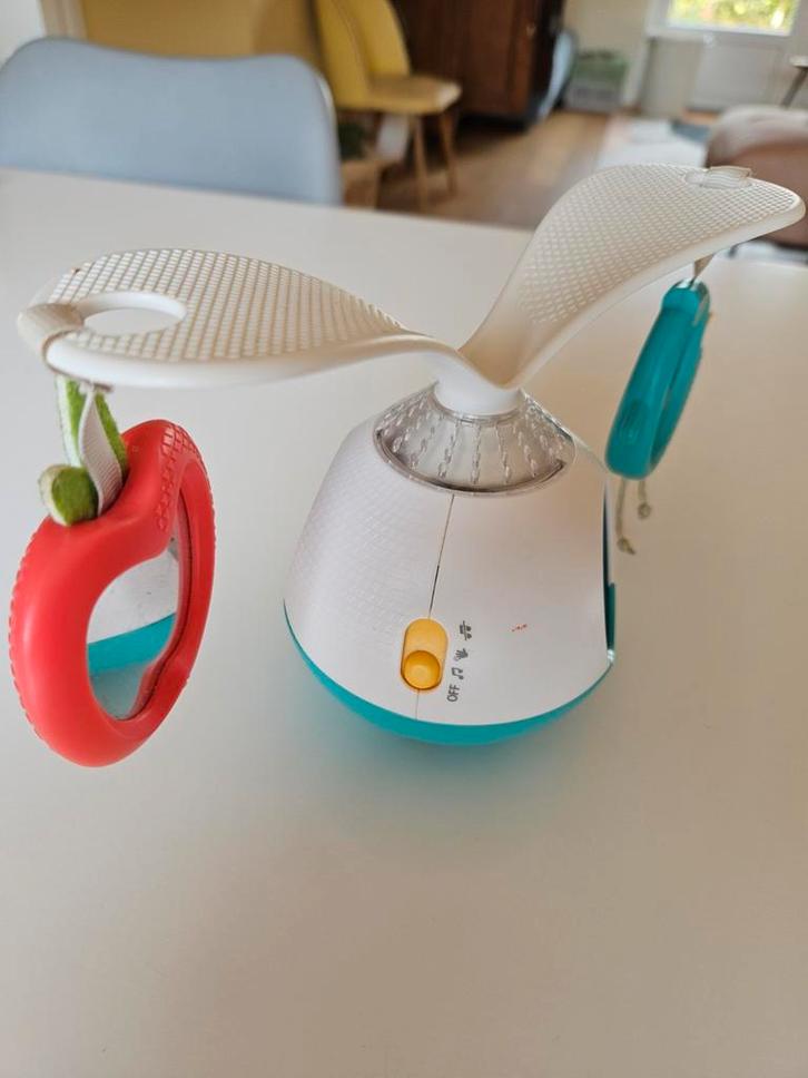 Tiny Love Tuimelaar met Muziek en Licht, Kinderen en Baby's, Speelgoed | Babyspeelgoed, Gebruikt, Mobiel, Met licht, Met geluid