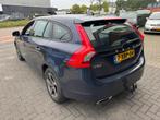 Volvo V60 2.0 D4 Momentum AUTOMAAT TREKHAAK ACC BLIS VOL ORI, 1502 kg, Euro 6, 4 cilinders, Blauw
