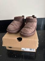 Uggs maat 26, Gebruikt, Meisje, Ophalen of Verzenden, Laarzen