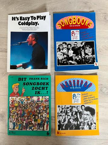 Diverse pianoboeken populaire muziek o.a. Coldplay beschikbaar voor biedingen