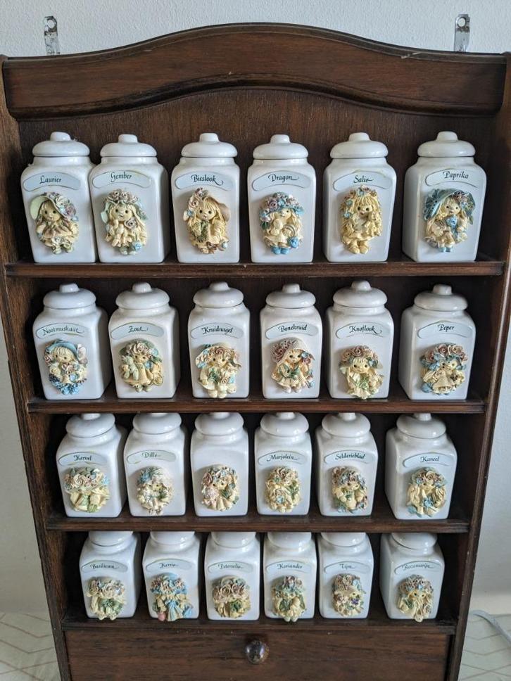 houtenrek( Goldina) met kruidenpotjes, Huis en Inrichting, Keuken | Keukenbenodigdheden, Ophalen of Verzenden