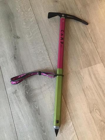Izgs CAMP ijsbijl ijspikkel ijshouweel lengte 70 cm beschikbaar voor biedingen