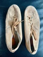 Dans/Twirlschoenen - Venturelli - beige - maat 25, Ophalen of Verzenden, Gebruikt, Schoenen