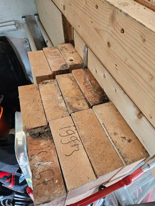 11 mooie dikke balken, Doe-het-zelf en Verbouw, Hout en Planken, Gebruikt, Balk, Vuren, Minder dan 200 cm, 50 mm of meer, Ophalen