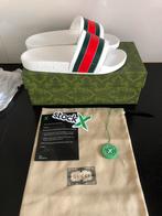 Gucci slippers wit, Ophalen of Verzenden, Zo goed als nieuw, Wit