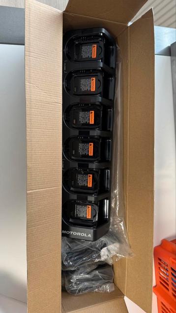 2x motorola p/n ixpn4029 muc nieuw in doos beschikbaar voor biedingen