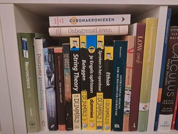 Diverse boeken, interesse? beschikbaar voor biedingen