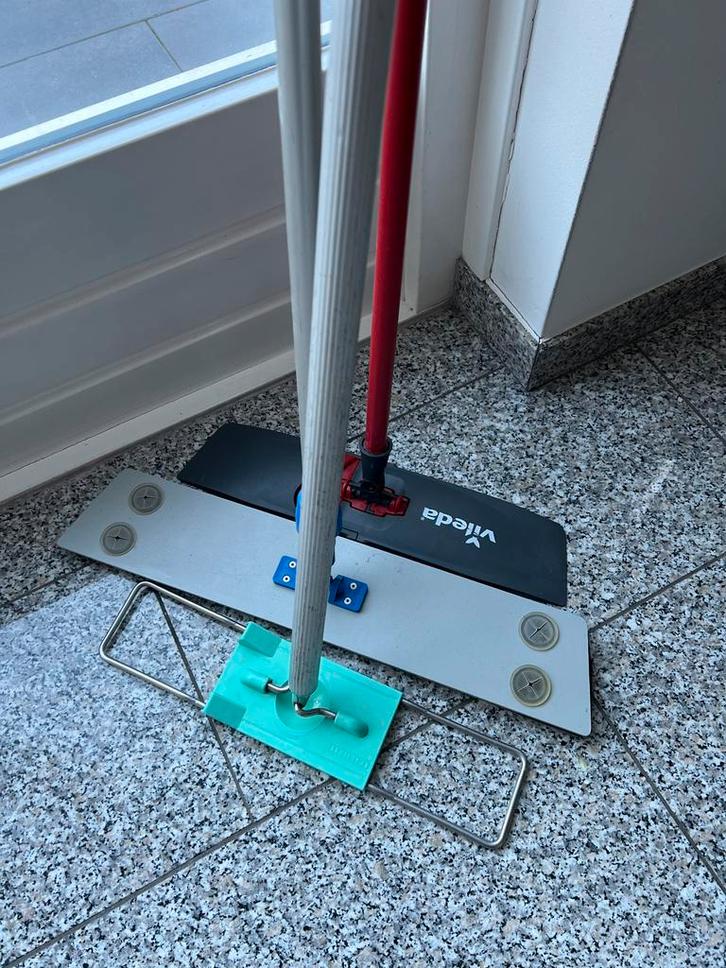 Leifheit dweilstok - Perfect voor Schoonmaak!, Huis en Inrichting, Schoonmaakartikelen, Mop of Dweil, Ophalen