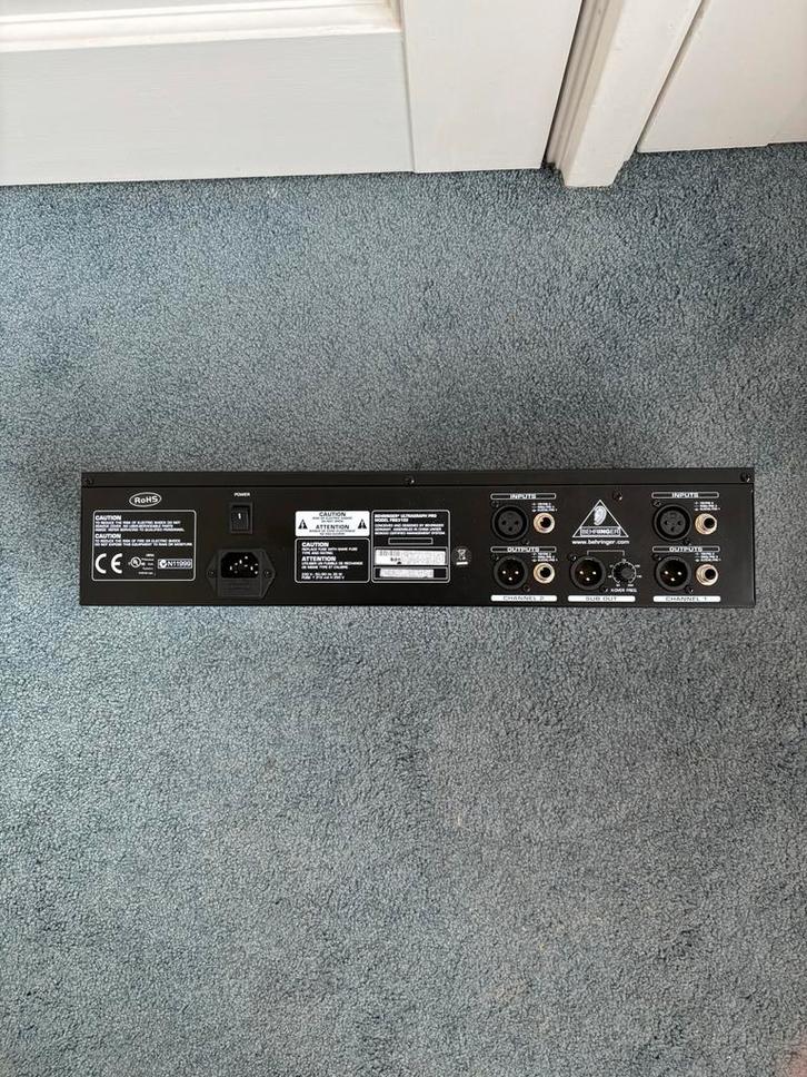 Behringer Ultragraph Pro FBQ3102 Equalizer, Muziek en Instrumenten, Effecten, Nieuw, Ophalen of Verzenden