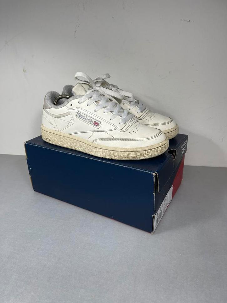 Reebok Club C85 38,5 EU, Kleding | Dames, Schoenen, Gedragen, Sneakers of Gympen, Overige kleuren, Ophalen of Verzenden