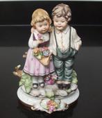 capodimonte viertasca nove beeldje, Verzamelen, Beelden en Beeldjes, Ophalen of Verzenden, Zo goed als nieuw, Mens