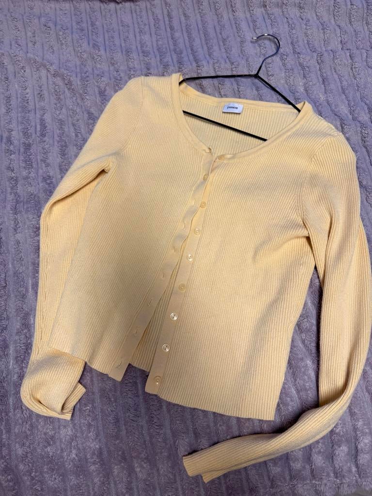 Buttergele Cardigan, Kleding | Dames, Ophalen of Verzenden, Zo goed als nieuw, Maat 38/40 (M), Geel