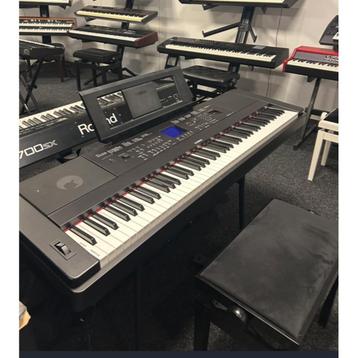 Yamaha DGX-660 Piano Keyboard beschikbaar voor biedingen