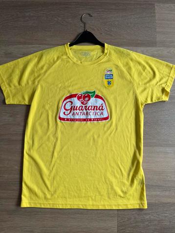 Geel sport shirt  Makito official sponsor Brasil maat L beschikbaar voor biedingen