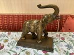 Bronzen beeld Olifant 30cm, Antiek en Kunst, Antiek | Koper en Brons, Ophalen, Brons
