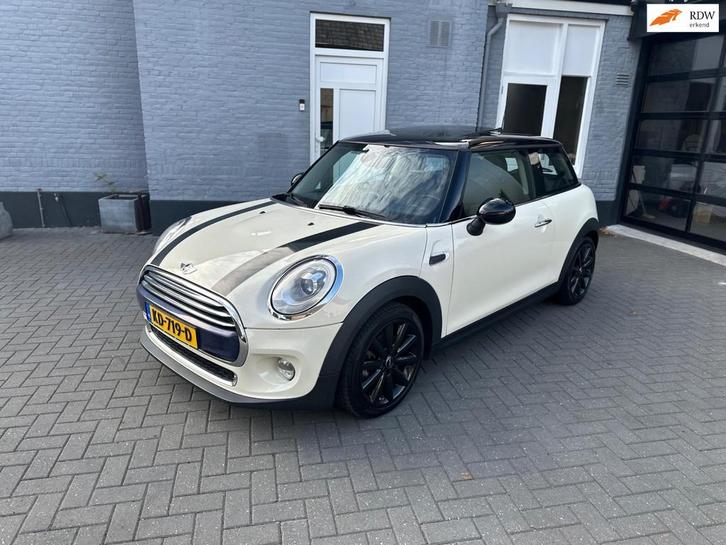 Mini Mini 1.5 Cooper | PANO | NAVI | LED | KEYLESS |, Auto's, Mini, Bedrijf, Te koop, Cooper, ABS, Airbags, Airconditioning, Bluetooth