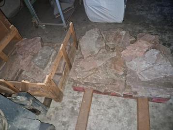 Flagstone natuursteen rood ruim 10 m2 3-7cm dik beschikbaar voor biedingen