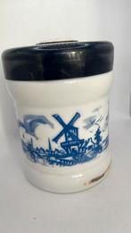 Opalineglas tabakspot NV Willem ll Sigarenfabrieken., Ophalen of Verzenden, Gebruikt, Tabaksdoos of Verpakking