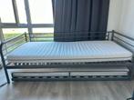 Ikea metalen bedbank met matras, Gebruikt, 90 cm, Eenpersoons, Ophalen of Verzenden