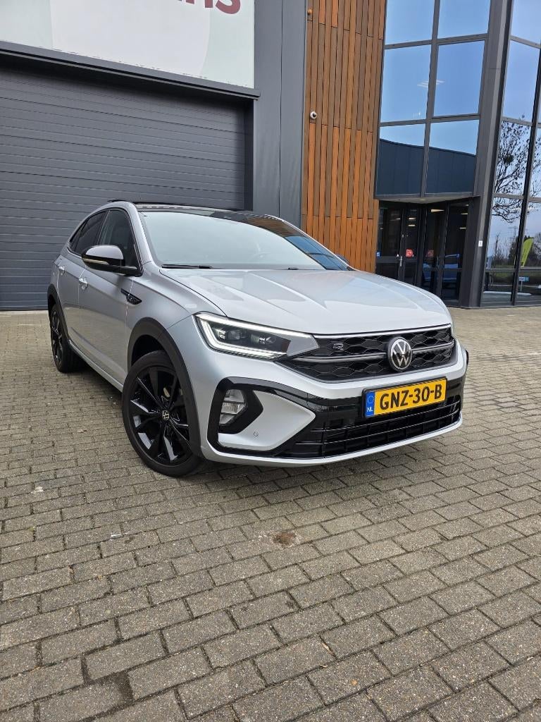 Volkswagen Taigo 1.5 TSI 150pk VOL OPTIES!  DSG/PANO/R-LINE, Auto's, Volkswagen, 1498 cc, 4 cilinders, 150 pk, Overige bekleding