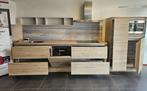 NIEUWE Showroomkeuken / GREEPLOOS / HOUTLOOK / INNOVARE, Bruin, Nieuw, Enkelwandige keuken, INNOVARE KEUKENS