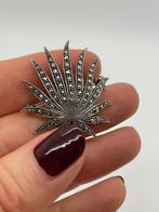 A313 Prachtige zilveren esdoornblad broche markasiet, Ophalen of Verzenden, Zilver, Broche, Met edelsteen