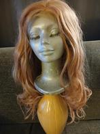 Mooie lange pruik blond/rosétint, Ophalen of Verzenden, Zo goed als nieuw, Pruik of Haarverlenging