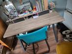 Mooi bureautje voor tienerkamer, Huis en Inrichting, Bureaus, Ophalen, Zo goed als nieuw, Bureau