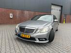 Mercedes-Benz E-Klasse 3.5 E350 CGI Sedan AUT 2009 Grijs, Auto's, Automaat, Achterwielaandrijving, Zwart, 2000 kg