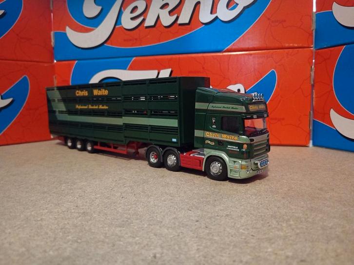 Scania R vee oplegger Chris Waite Corgi, Hobby en Vrije tijd, Modelauto's | 1:50, Nieuw, Bus of Vrachtwagen, Corgi, Ophalen of Verzenden