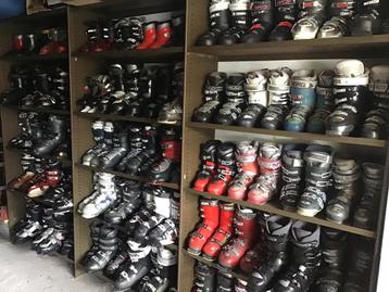 Verkoop skischoenen maat 36 37 38 39 40 41 42 43 44 45 46 beschikbaar voor biedingen