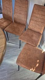 4 eetkamer stoelen bruin suede, Huis en Inrichting, Stoelen, Ophalen, Zo goed als nieuw, Bruin, Vier