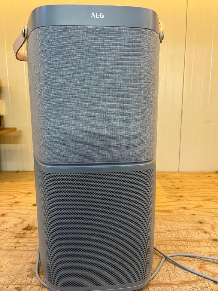 AEG AX9 luchtreiniger – zo goed als nieuw, Witgoed en Apparatuur, Luchtbehandelingsapparatuur, Zo goed als nieuw, Luchtreiniger