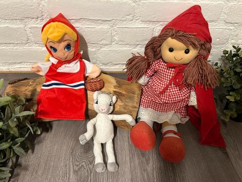 efteling ; handpop roodkapje /geitje en pop roodkapje, Verzamelen, Efteling, Zo goed als nieuw, Beeldje of Poppetje, Ophalen of Verzenden